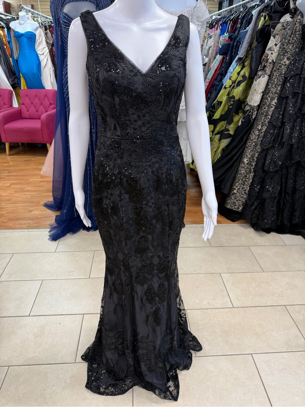 V-neck Black lace overlay over a charcoal satin gown size 6 by Nicoletta nwt